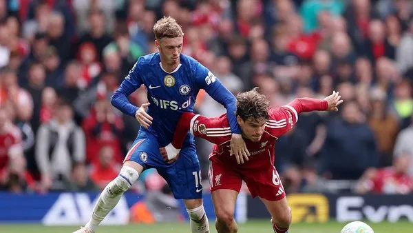 Liverpool Ditahan Chelsea! Gakpo ‘Hilang’, Curtis Jones Jadi Sasaran, Slot Kembali Ditekan