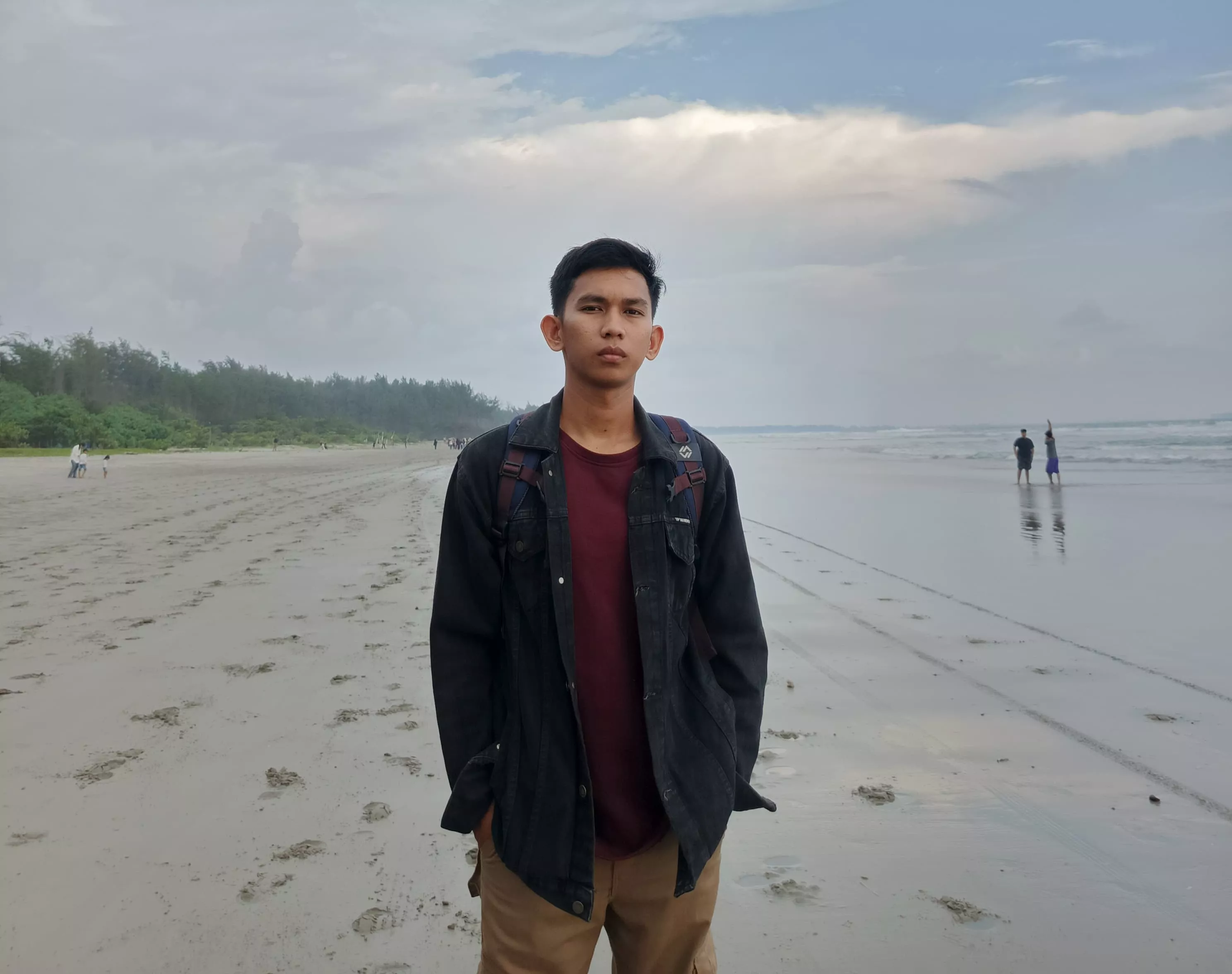 Demokrasi di Ujung Tekanan: Ketika Kritik Berubah Jadi Risiko
