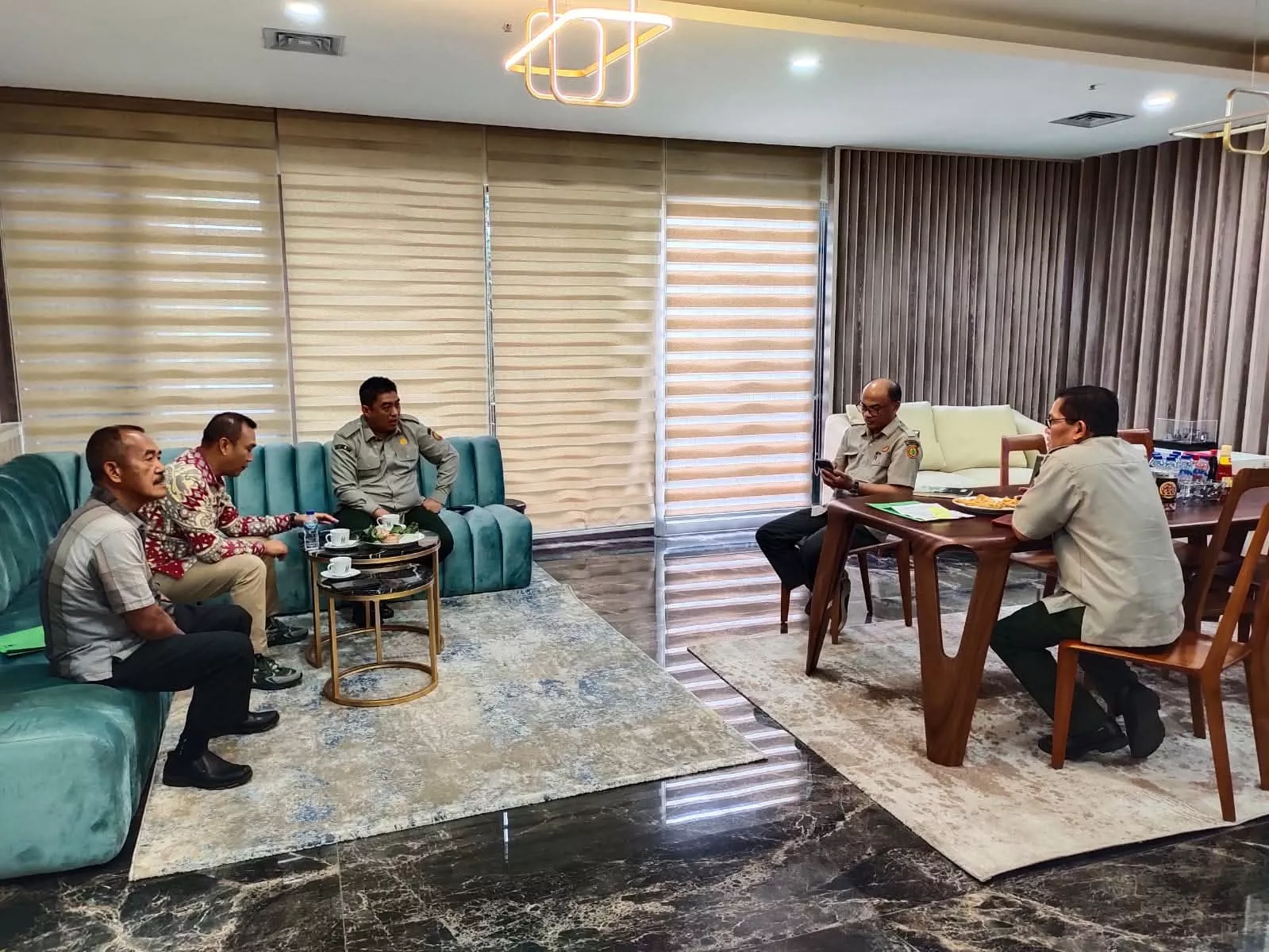 Bupati Kepahiang Temui Dirjen Perkebunan, Dorong Program Peremajaan Kopi