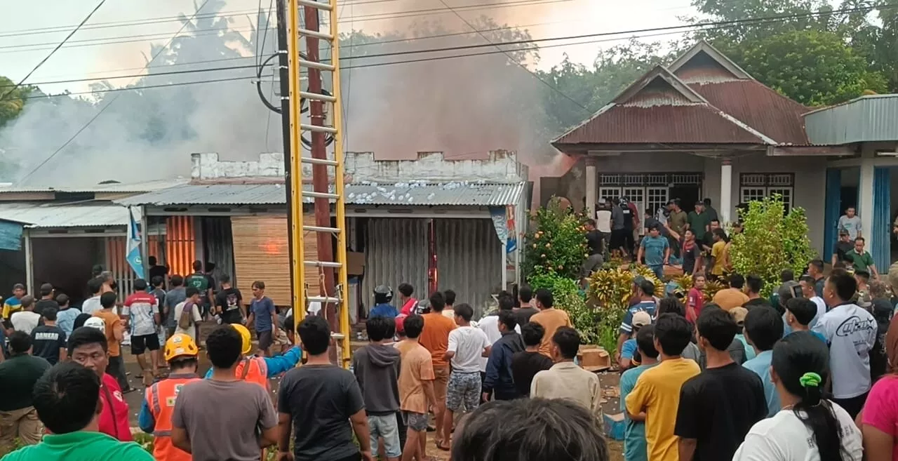 Awal Tahun 2026, Sejumlah Bangunan di Pasar Tais Hangus Terbakar