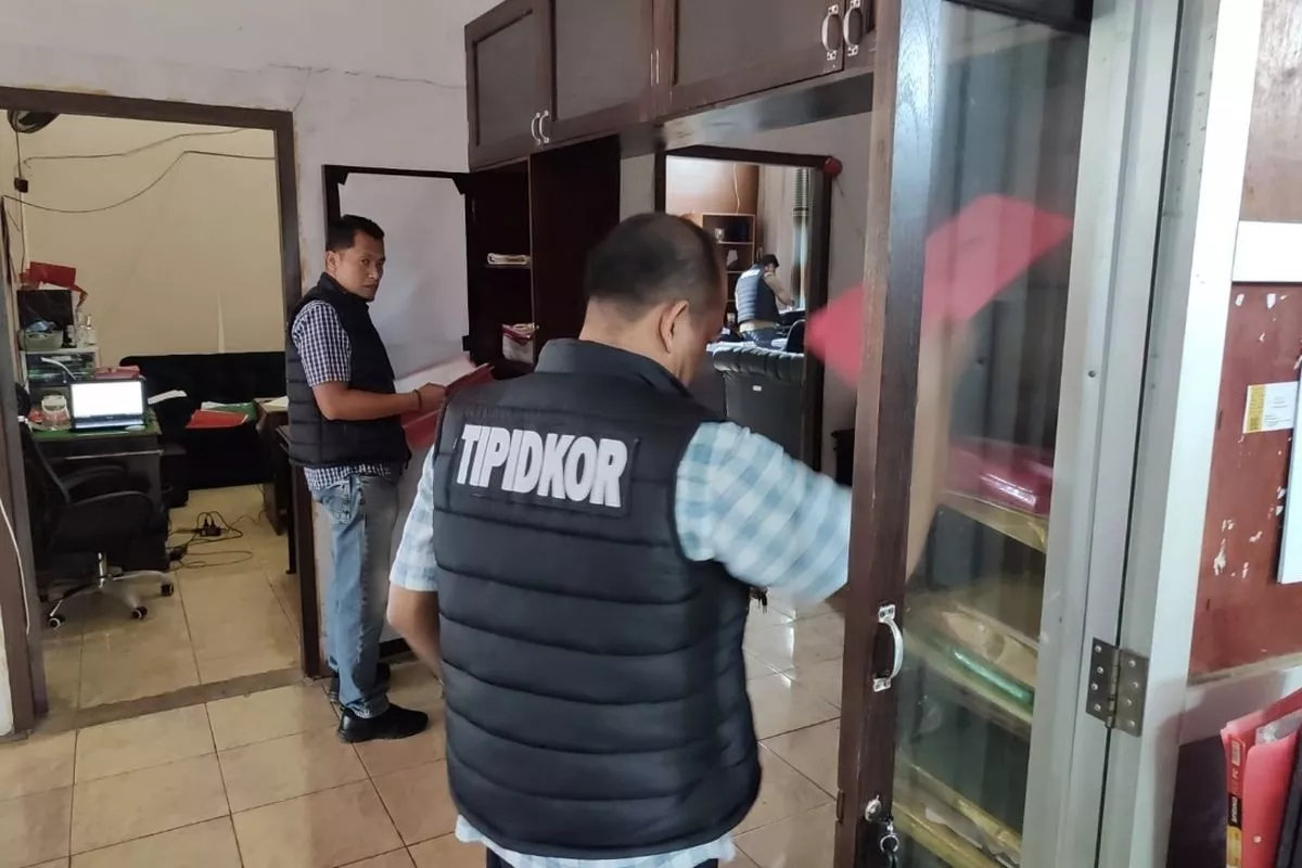 Dua Dinas & 4 Rumah Pejabat Kepahiang Digeledah! Dugaan Korupsi Rp6,2 Miliar Terkuak