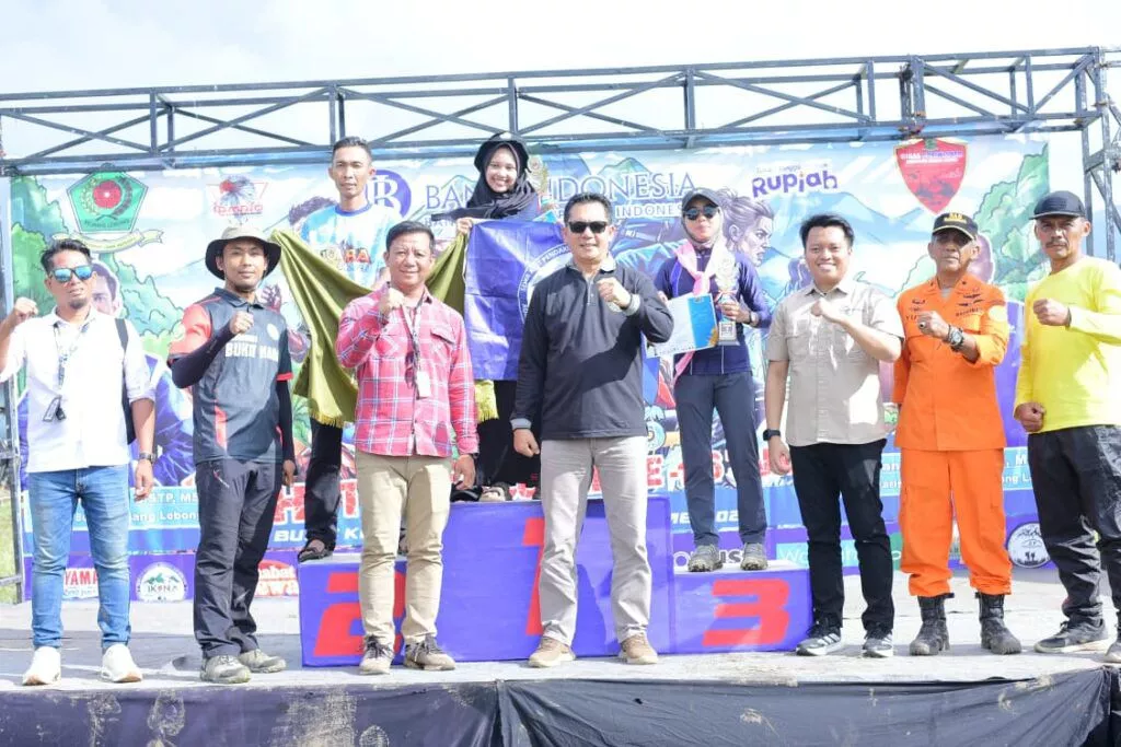 Plt Bupati Hendri Yakin Kaba Fest 2026 Dongkrak Wisata Rejang Lebong, Peserta 64 Tahun Nekat Taklukkan Bukit Kaba, Ini Daftar Lengkap Juaranya