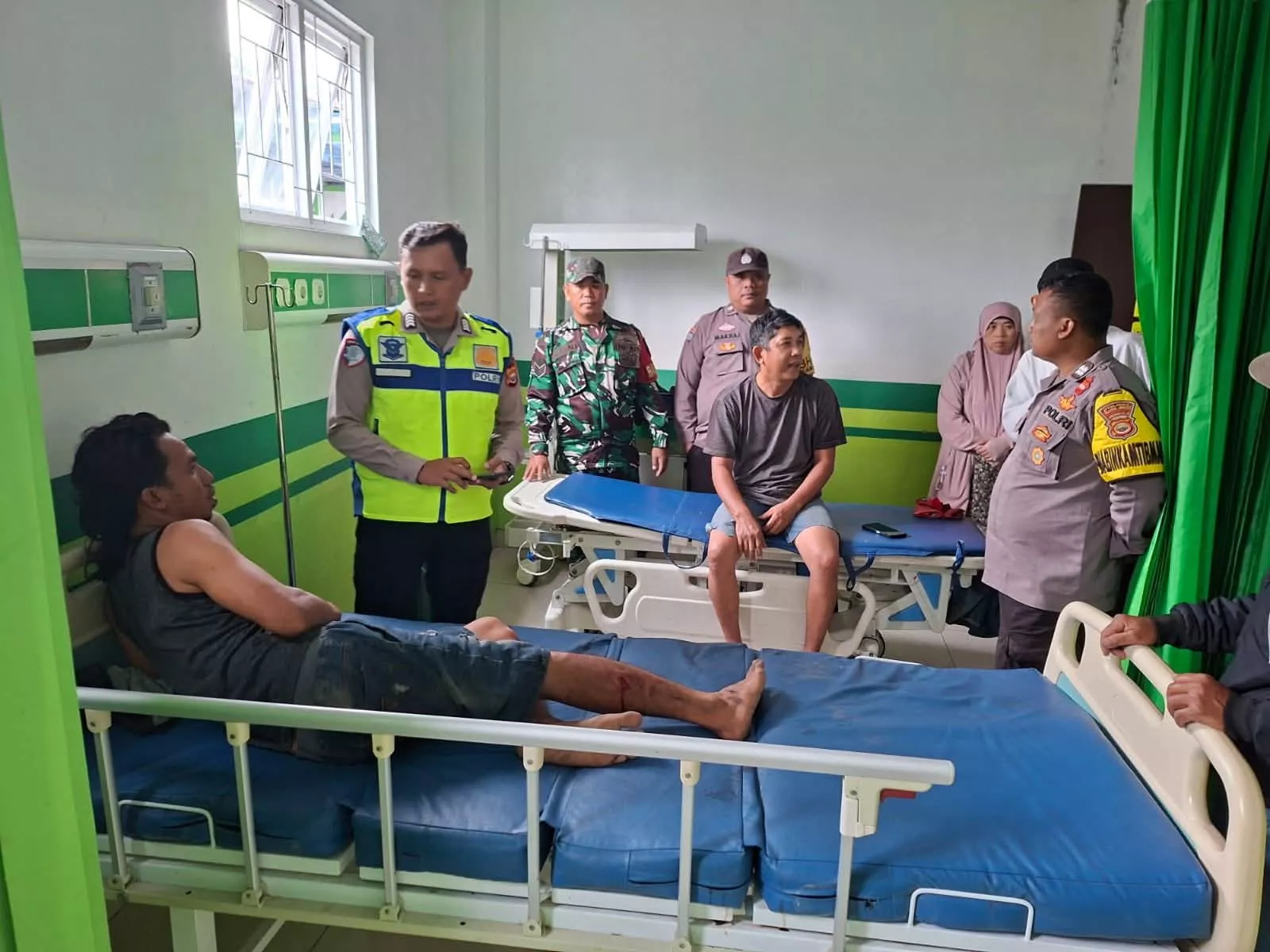 Rem Blong, Truk LPG Tabrak Pick Up di Jalan Curup–Lubuk Linggau