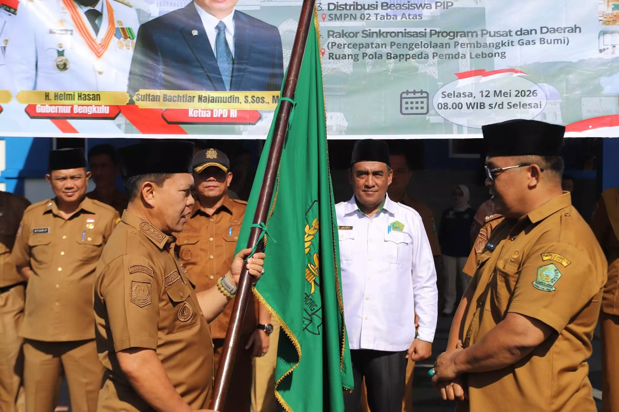 Bawa Misi Syiar Al-Qur’an, Kafilah MTQ Ke-XXXVII Lebong Resmi Dilepas ke Seluma, Bupati Titip Pesan Khusus