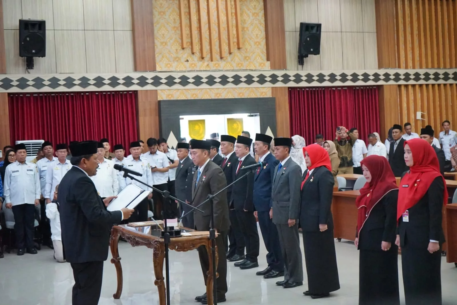 Resmi Lantik 14 Kepala OPD, Wagub Mian Tutup Bab Plt dan Pasang Target Kinerja