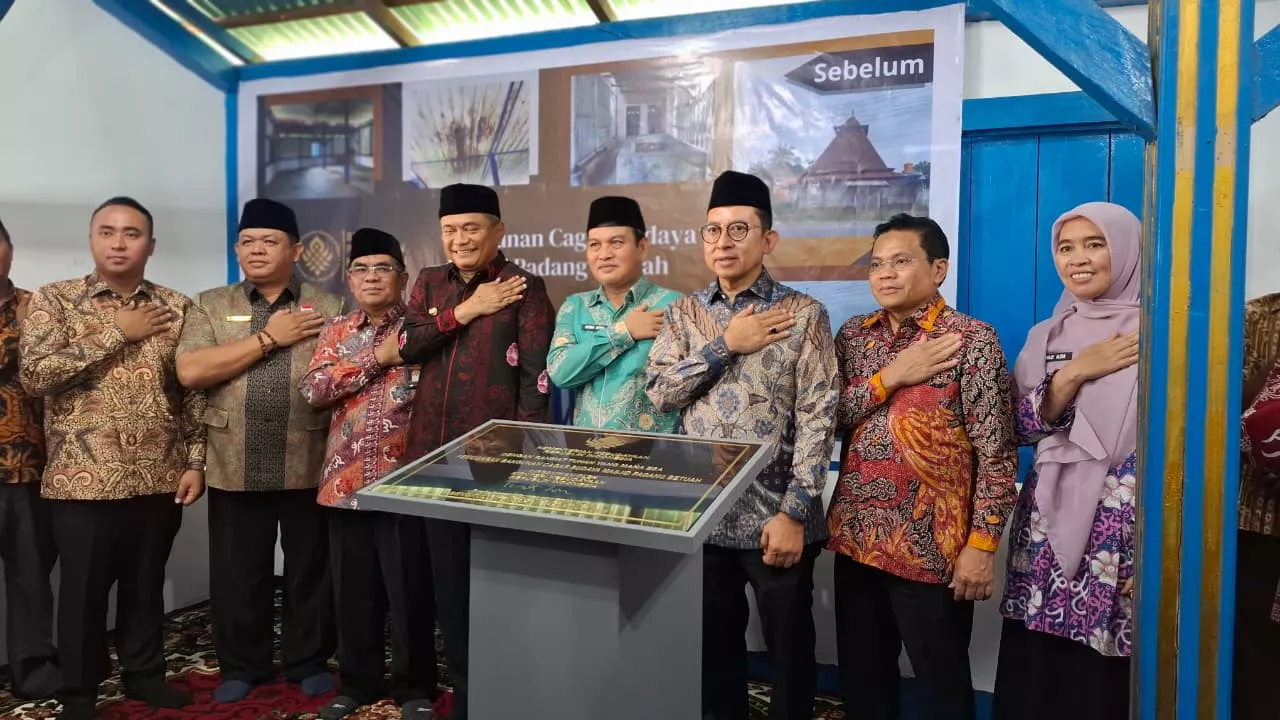 Fadli Zon Hidupkan Kembali Warisan Abad ke-19, Masjid Padang Betuah Kini Bersinar