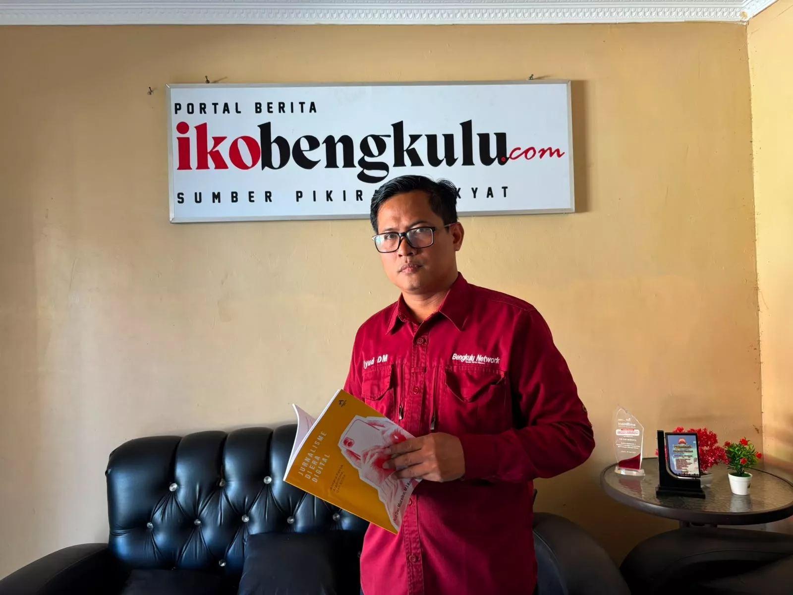 Dari Reporter Lapangan hingga Kandidat Ketua PWI! Rekam Jejak Iyud Dwi Mursito Jadi Sorotan