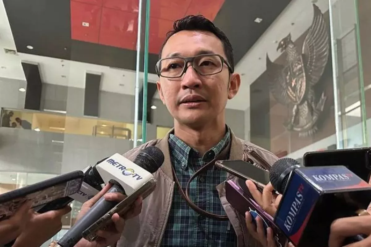 KPK Bergerak! Bupati Muara Enim Edison Diciduk dalam OTT, 10 Orang Diamankan