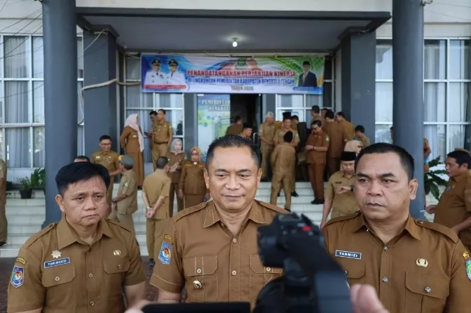 Pemkab Bengkulu Tengah Ikat Komitmen Kinerja, Wabup Tekankan Target Hingga Level Staf