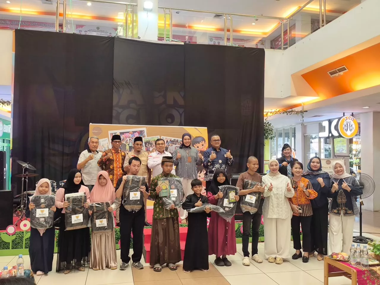 Sehari Penuh Keceriaan, 55 Anak Panti Asuhan Diajak Berbagi Kebahagiaan