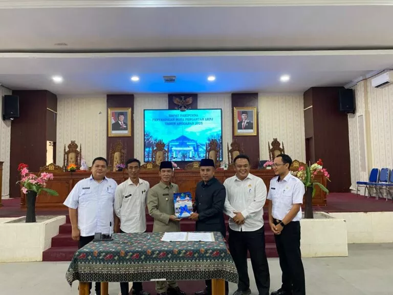 Rapat Paripurna DPRD Lebong Bahas LKPJ 2025 dan Dua Raperda Strategis