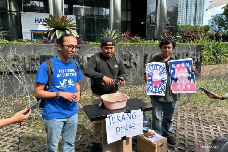 43 Oknum Polisi Dilaporkan Ke KPK, Dugaan Pemerasan Rp 26,2 Miliar