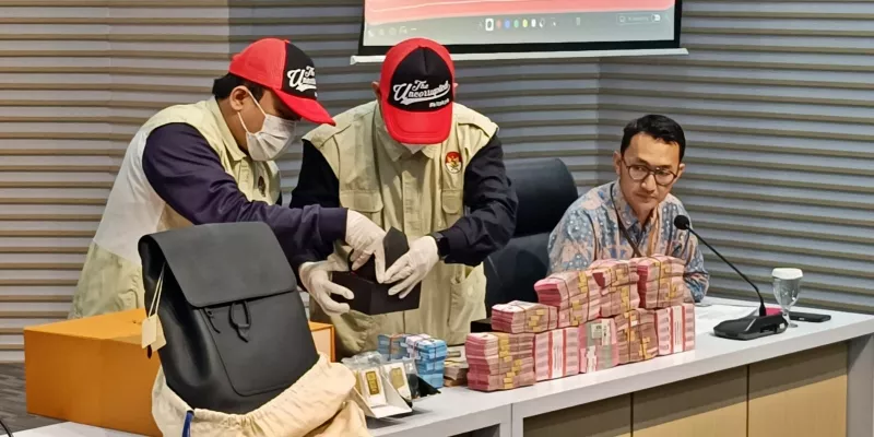 Emas Jadi Alat Suap Favorit, KPK Ungkap Tren Baru dari OTT Pejabat Bea Cukai