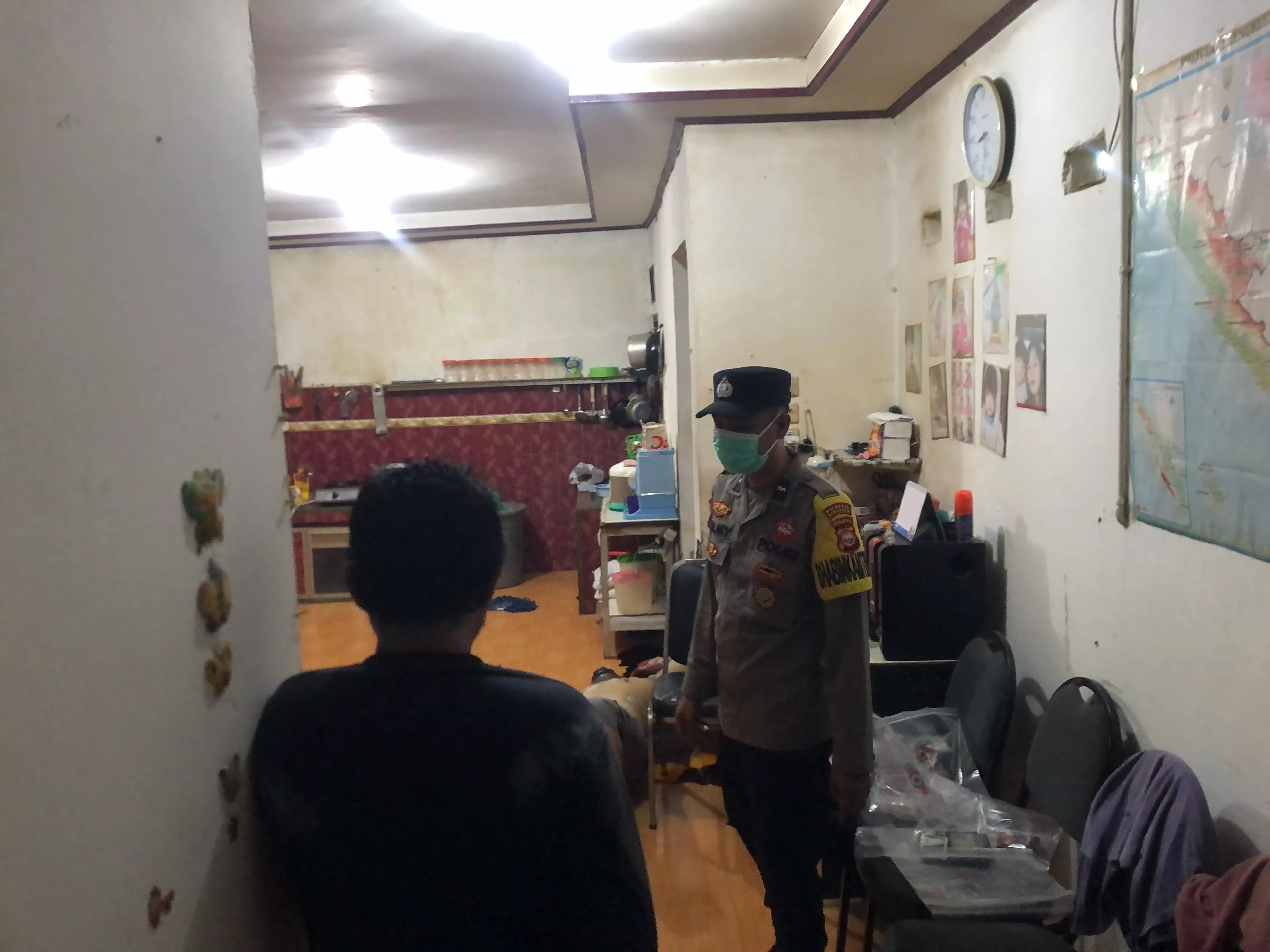 Geger! Lansia 71 Tahun Ditemukan Meninggal dalam Rumah Gelap, Tetangga Curiga Setelah Tak Bisa Dihubungi