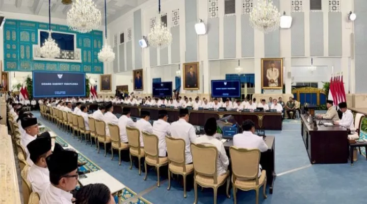 Prabowo Pimpin Sidang Kabinet, Pemerintah Klaim Ekonomi Indonesia Tetap Tangguh di Tengah Gejolak Global