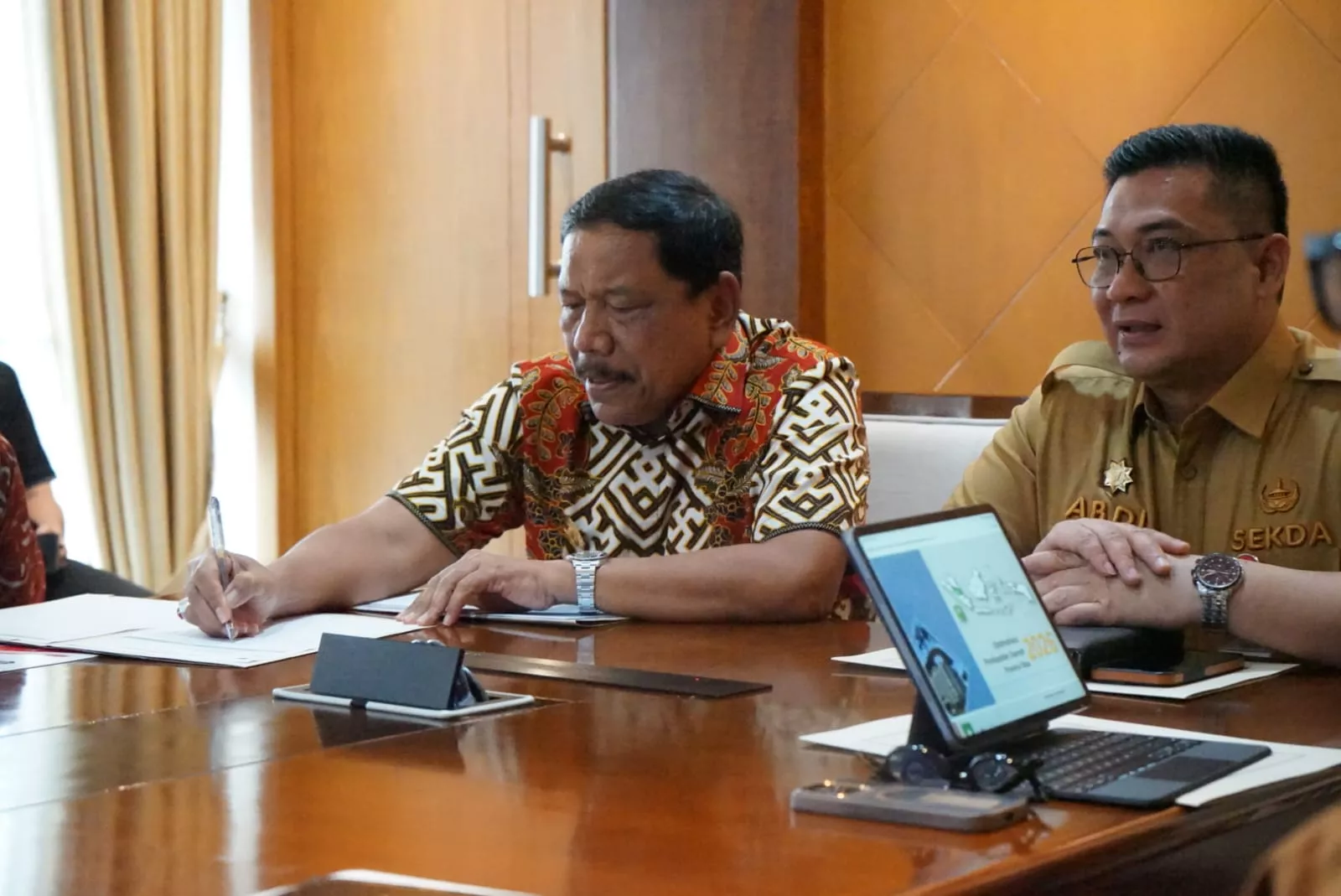 Diam-Diam Bengkulu Belajar ke Riau! Strategi Sawit & Migas Ini Bisa Dongkrak PAD Ratusan Miliar
