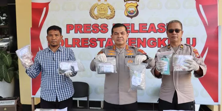 Digerebek Tanpa Ampun: 7 Tersangka Narkoba Diciduk, Kapolresta Bengkulu Turun Langsung