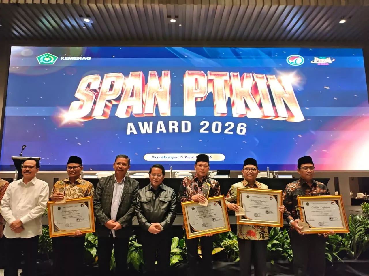 Raih Penghargaan SPAN-PTKIN Award 2026, Kakanwil Tegaskan Komitmen Jadi Penggerak Potensi Unggul Siswa dan Santri