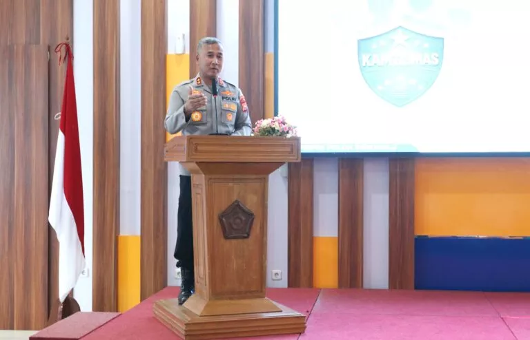 Kapolda Bengkulu Isi Kuliah Perdana di Unib, Ajak Mahasiswa Jadi Mitra Jaga Keamanan