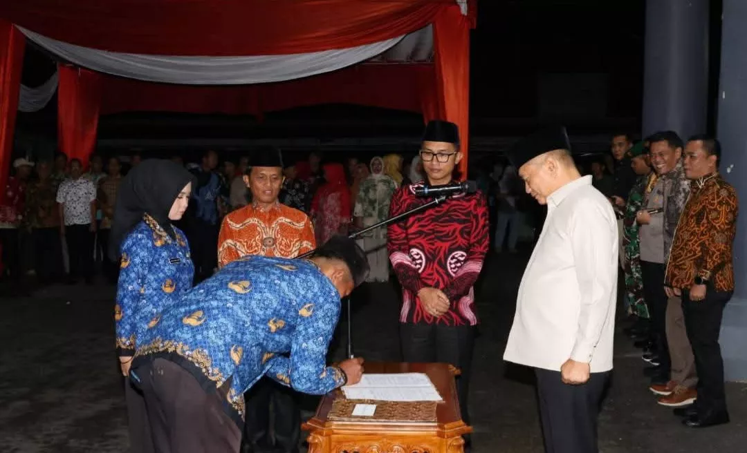 Hari Penuh Makna, 200 PPPK Paruh Waktu Resmi Mengabdi untuk Bengkulu Tengah