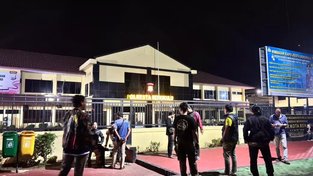 Isu OTT Pejabat di Bengkulu Ramai Dibicarakan, Wartawan Padati Mapolresta