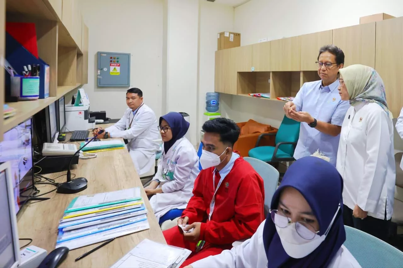 Menkes Pastikan RS Tetap Siaga Layani Kasus Darurat Selama Libur Lebaran 2026