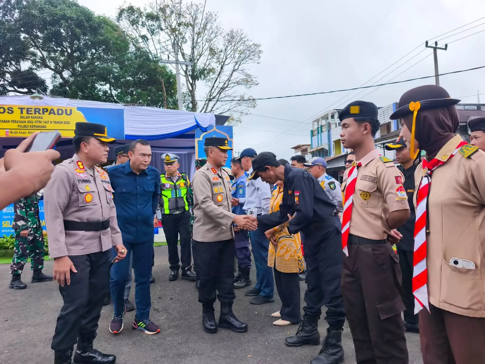 Kapolda Bengkulu Tinjau Pos Terpadu Ketupat di Kepahiang, Pastikan Layanan Maksimal untuk Pemudik