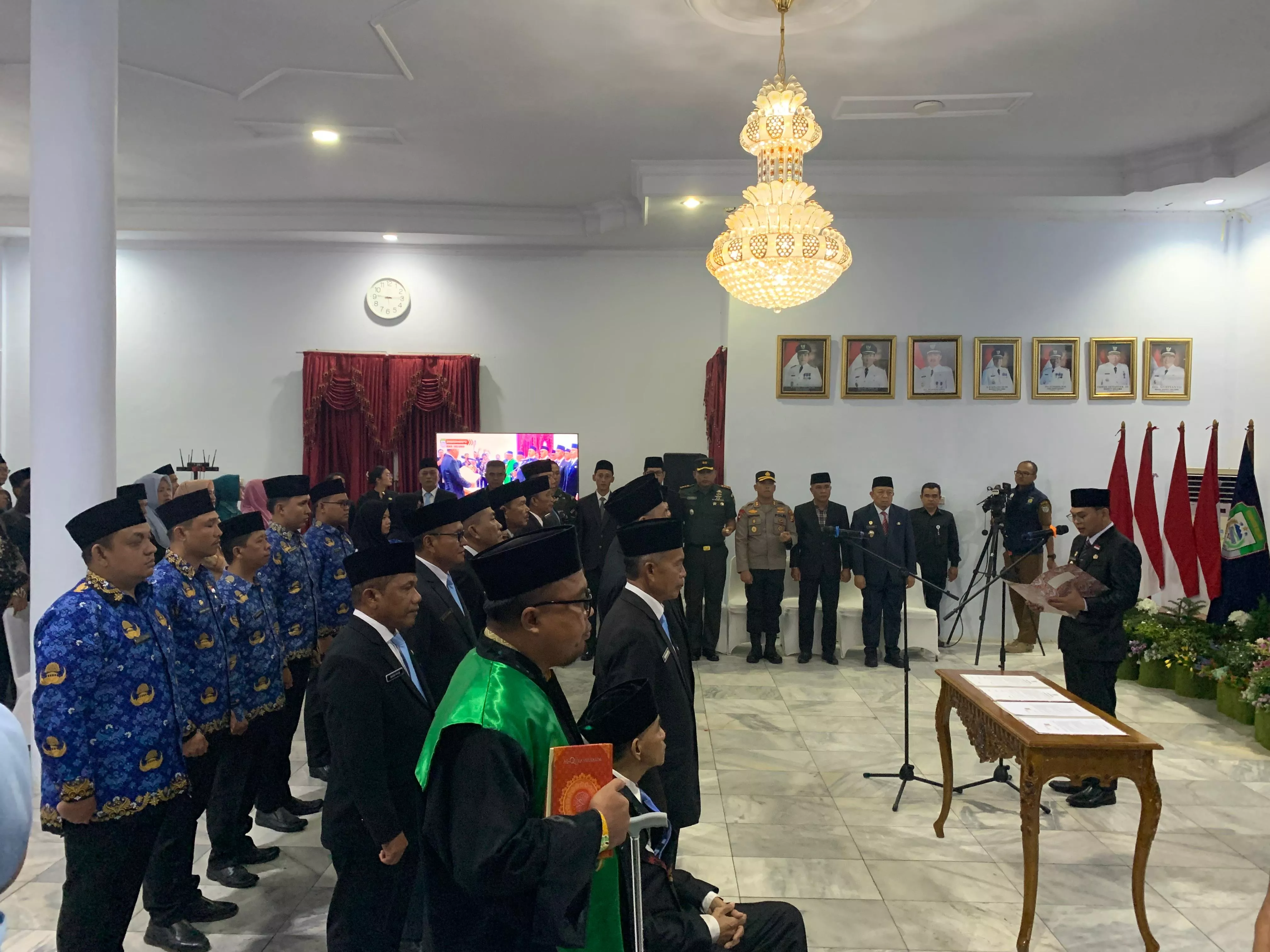 Malam Hari, Bupati Seluma Mutasi Kepala Dinas