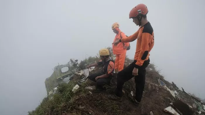 Black Box ATR Teridentifikasi di Jurang Bulusaraung, Terperosok 131 Meter dari Puncak