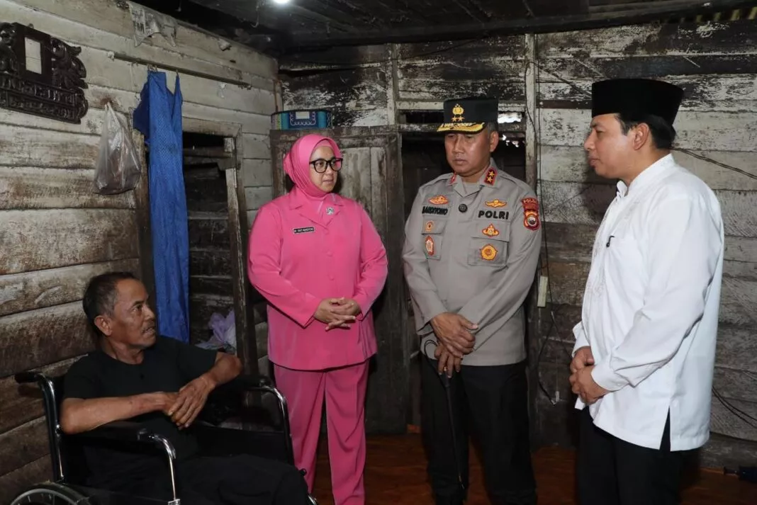 Bedah Rumah ke-68, Kapolda Bengkulu Dorong Hunian Layak bagi Warga Kurang Mampu