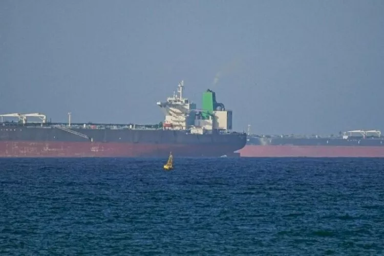 Dunia Geger! Iran Resmi Tutup Selat Hormuz, Semua Kapal Diancam Jadi Sasaran Tembak