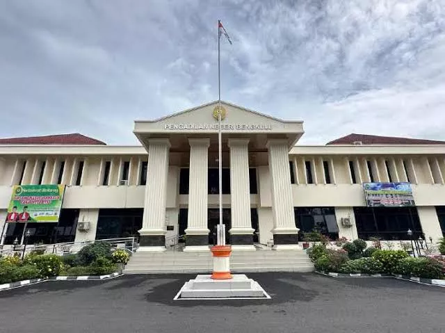 PN Bengkulu di Persimpangan Keadilan: Dari Vonis Tambang Rp1,8 Triliun hingga Bebasnya Terdakwa Tol, Publik Kian Bertanya