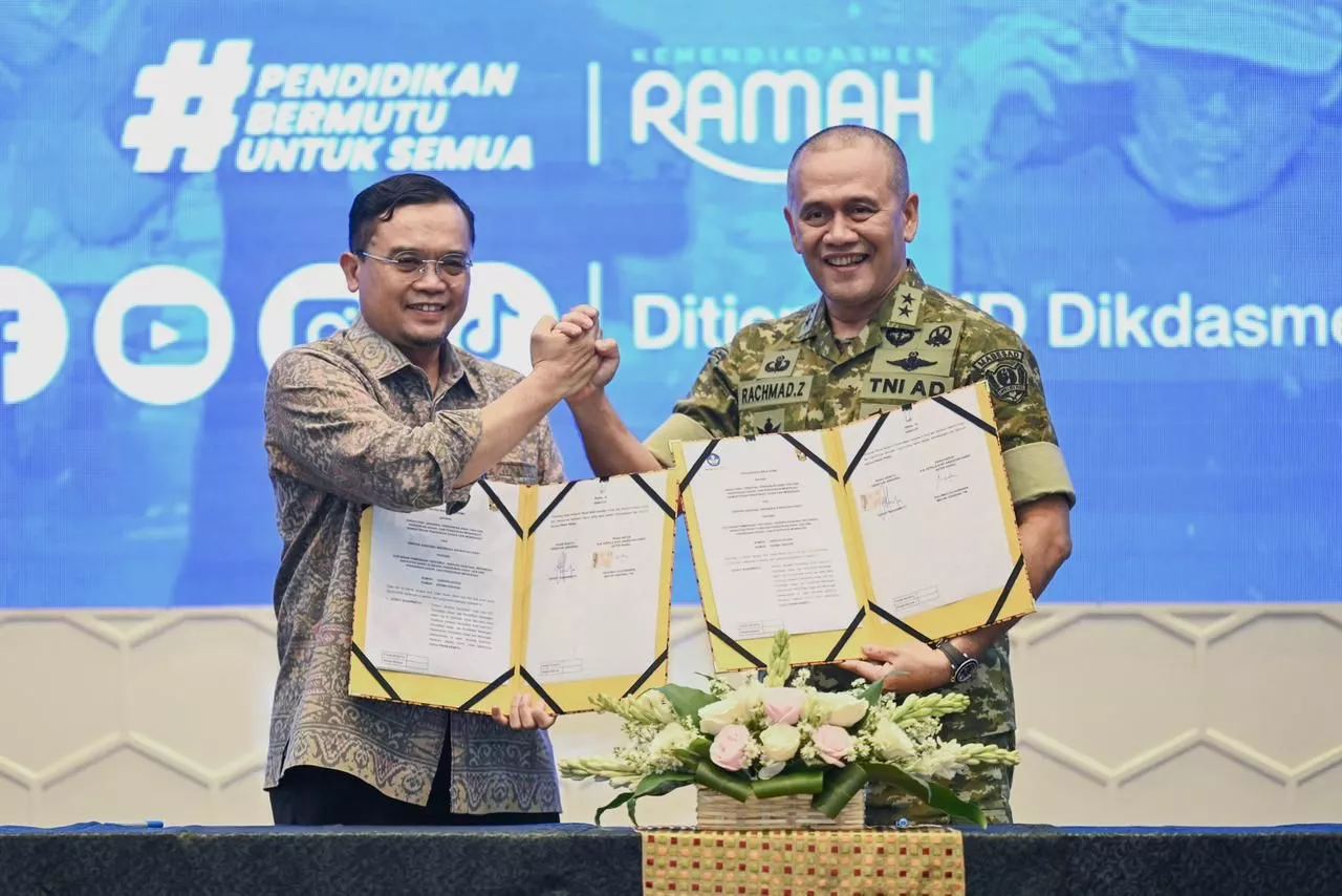 Kemendikdasmen Gandeng TNI AD Percepat Pemulihan Sekolah di Daerah Terdampak Bencana