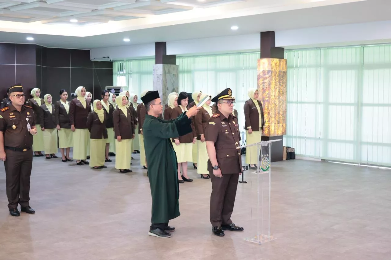 Kajati Bengkulu Lantik Kajari Muko-Muko Baru, Dorong Penguatan Kinerja Penegakan Hukum