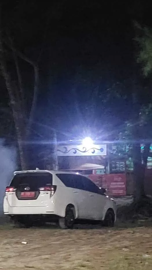 Mobil Dinas di Pantai Panjang Viral, Asisten II Pemkot Bengkulu Tegaskan Itu Tugas Pengawasan Lebaran