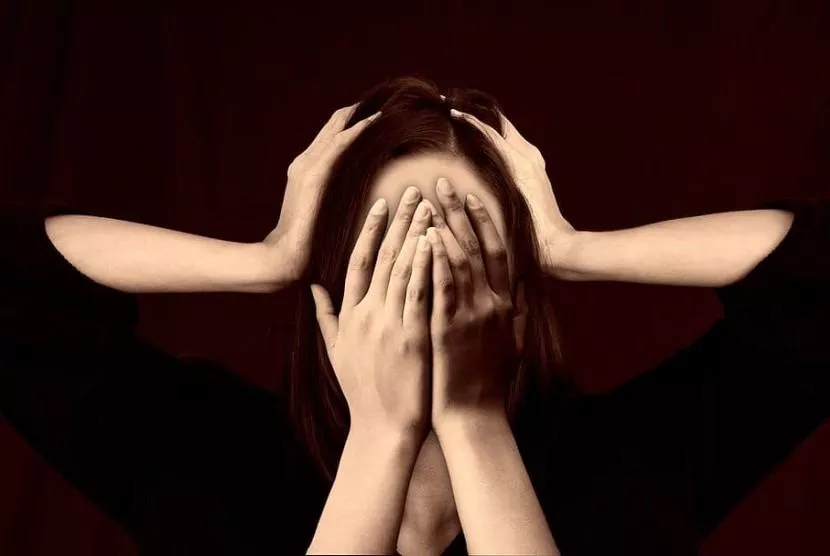 Jangan Dianggap Sepele! Kebiasaan Pura-Pura Bahagia Bisa Menggerus Kesehatan Mental