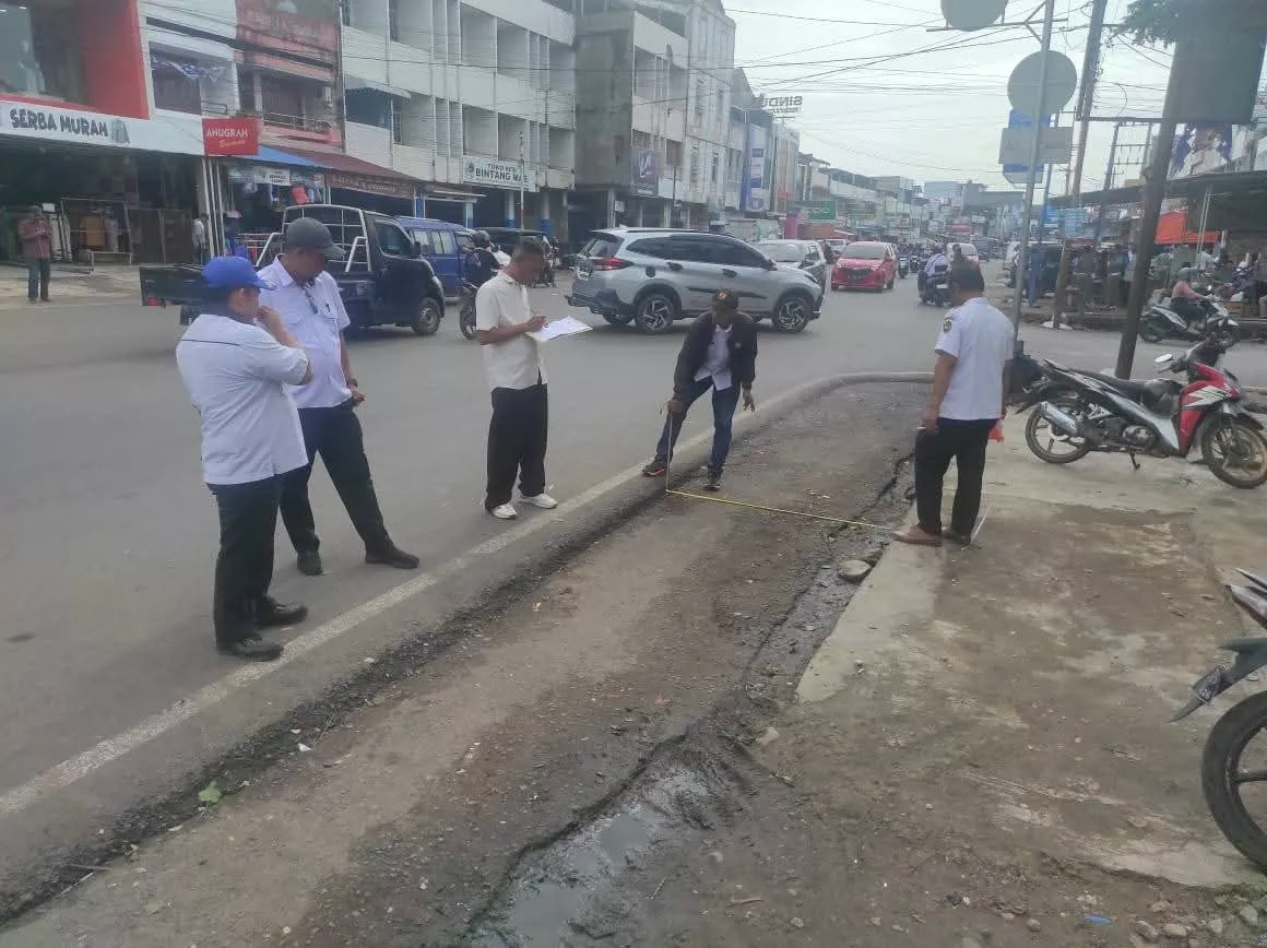 PUPR Mulai Benahi Jalan dan Trotoar Pasar Panorama