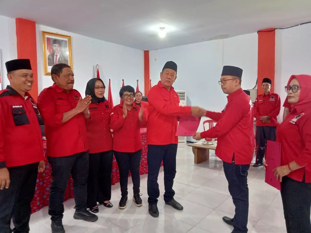 81 Pengurus PAC PDIP Kota Bengkulu Dilantik, Targetkan Rebut Kursi Pimpinan DPRD 2029