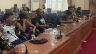 Akses Jalan TPA Air Sebakul Rusak Parah, Sopir Sampah Terancam Krisis Kebersihan