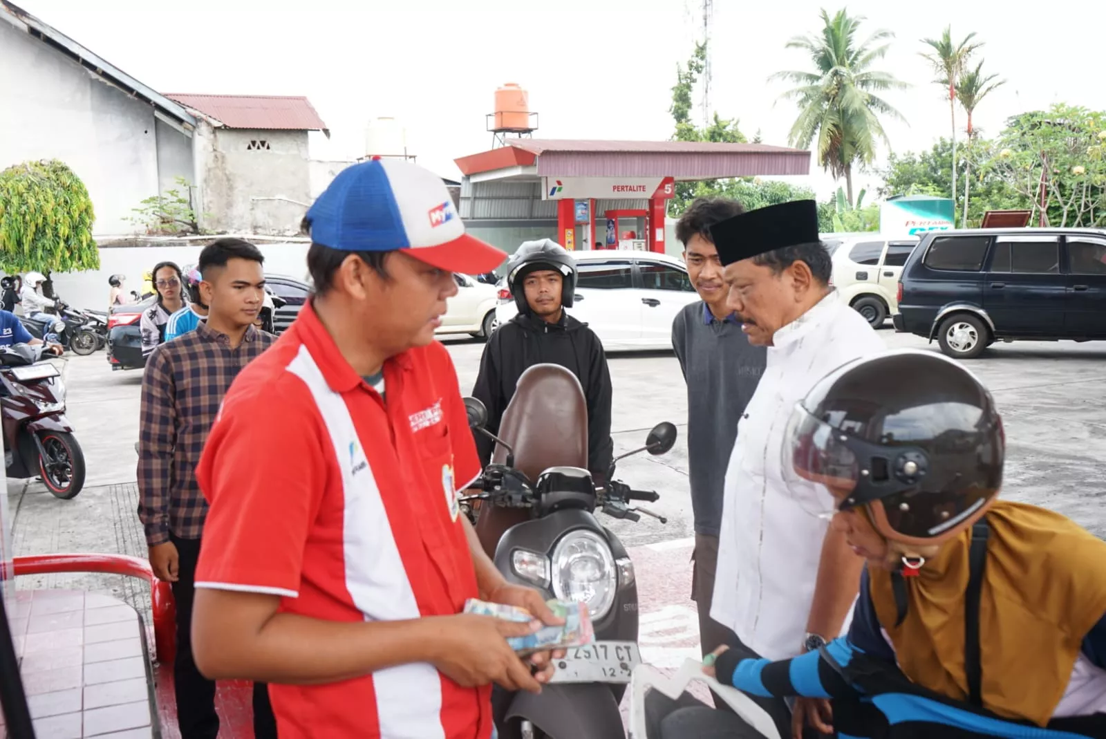Wagub Mian Cek Stok BBM, Larang Pengisian Jerigen di SPBU KM 6.5