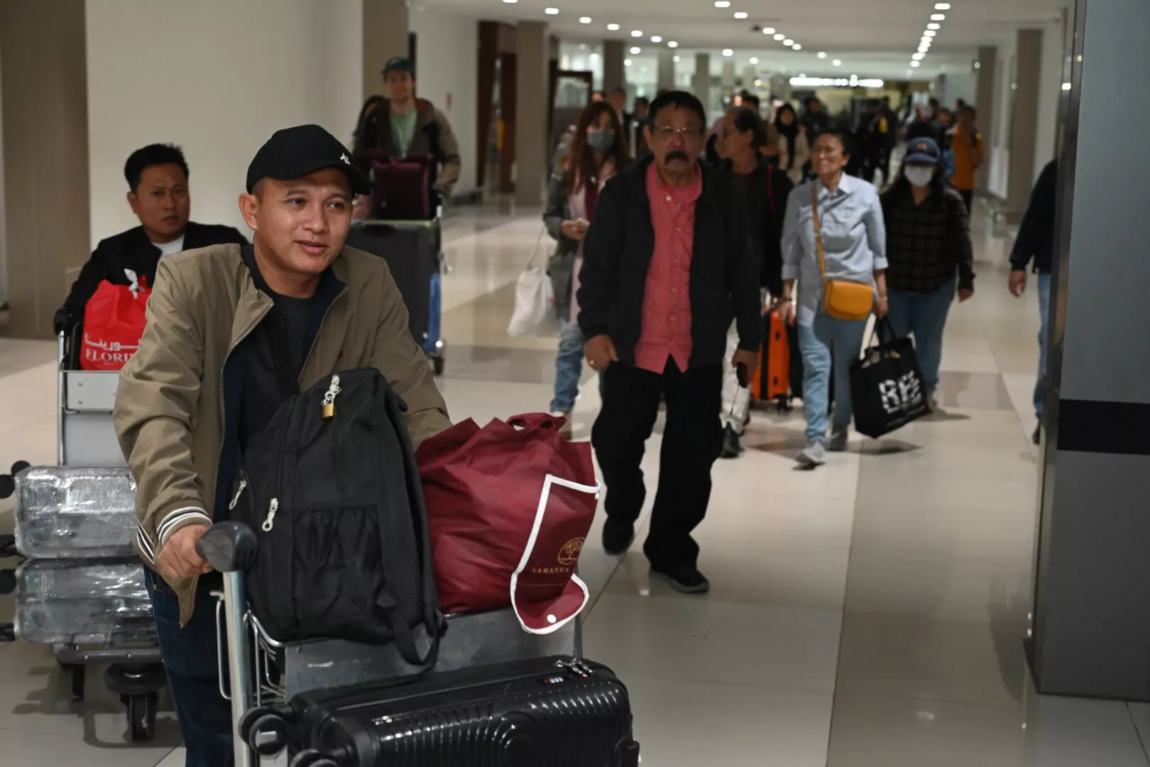 Pemerintah Evakuasi 32 WNI dari Iran, Gelombang Pertama Tiba di Tanah Air