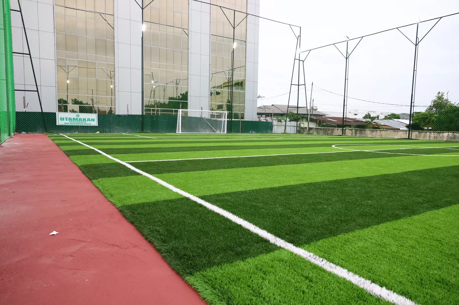 BGratis untuk Warga, Walikota Pekanbaru Segera Resmikan Lapangan Kencana Minisoccer