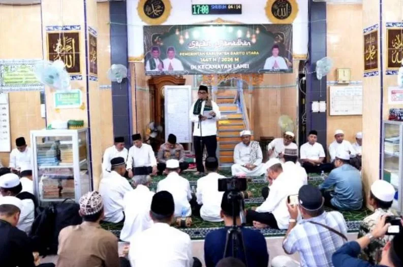Safari Ramadan di Masjid Nurul Ahya, Bupati Shalahuddin Salurkan Hibah Rp1 Miliar