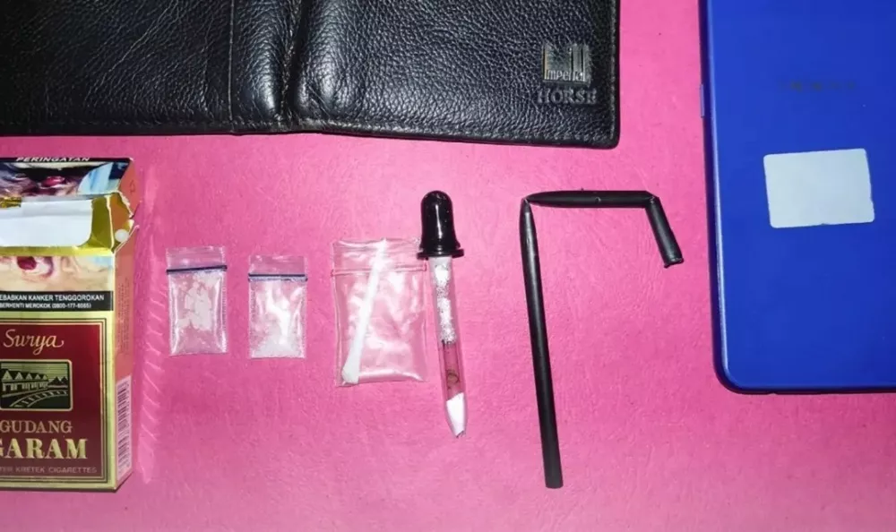 Nongkrong di Pos Dinihari, CH Dicokok Polisi Sangasanga, Ternyata Nyimpan Sabu-sabu