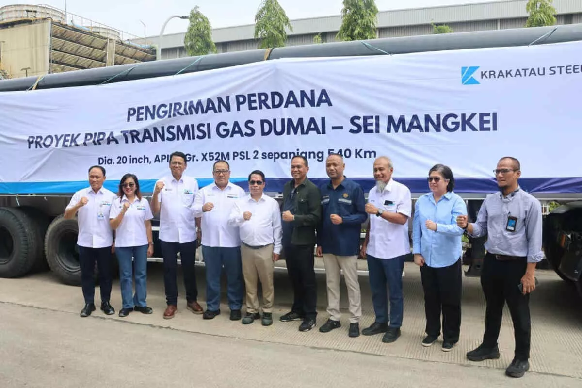 Krakatau Steel Perkuat Ketahanan Energi Nasional Lewat Pengiriman Perdana Pipa Proyek Dumai–Sei Mangkei
