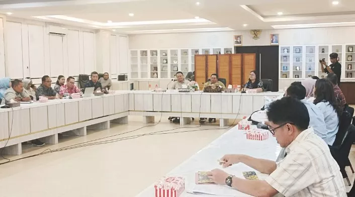 Bupati Kapuas Targetkan Laba Rp 5 Miliar, PDAM Kapuas Digenjot Lebih Efisien