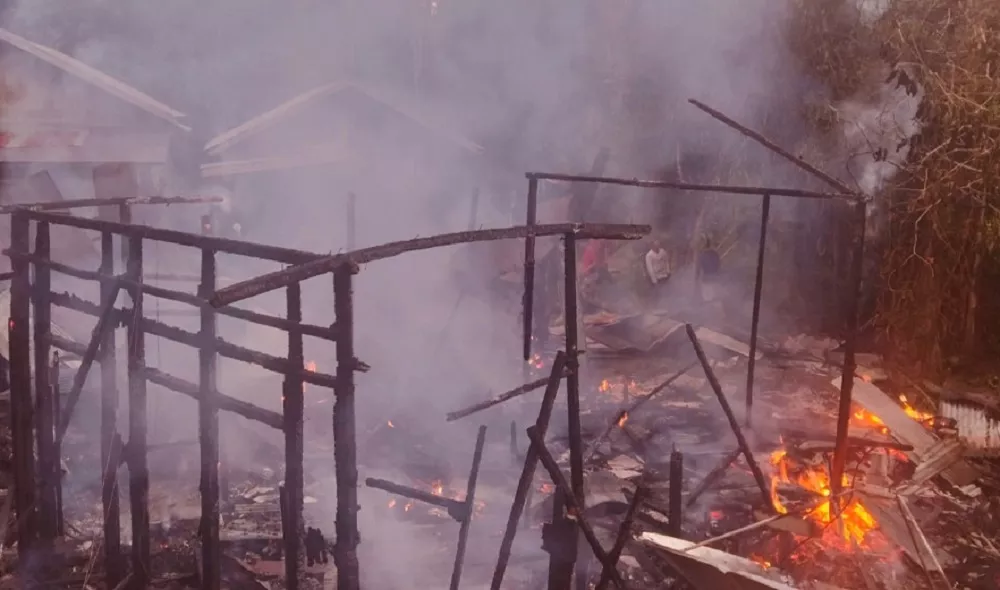 Gas Elpiji Bocor Saat Memasak, Rumah Jafar Hangus Dilalap si Jago Merah