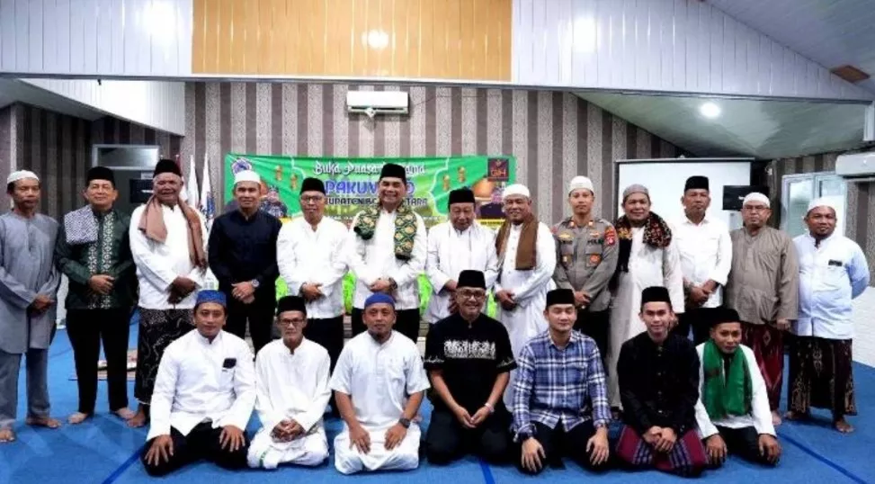 Gun Sriwitanto Tegaskan Buka Puasa PAKUWOJO Perkuat Kebersamaan di Barito Utara