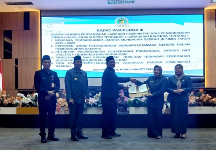 Paripurna DPRD, Bupati Shalahuddin Tegaskan Sinkronisasi RPJMD dan Target Strategis Daerah