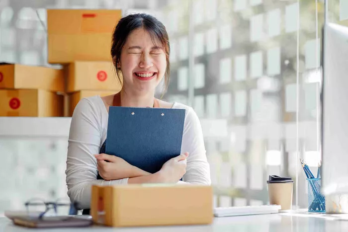 Pengiriman Paket ke Luar Negeri Lebih Mudah dan Praktis dengan Layanan Jemput Gratis